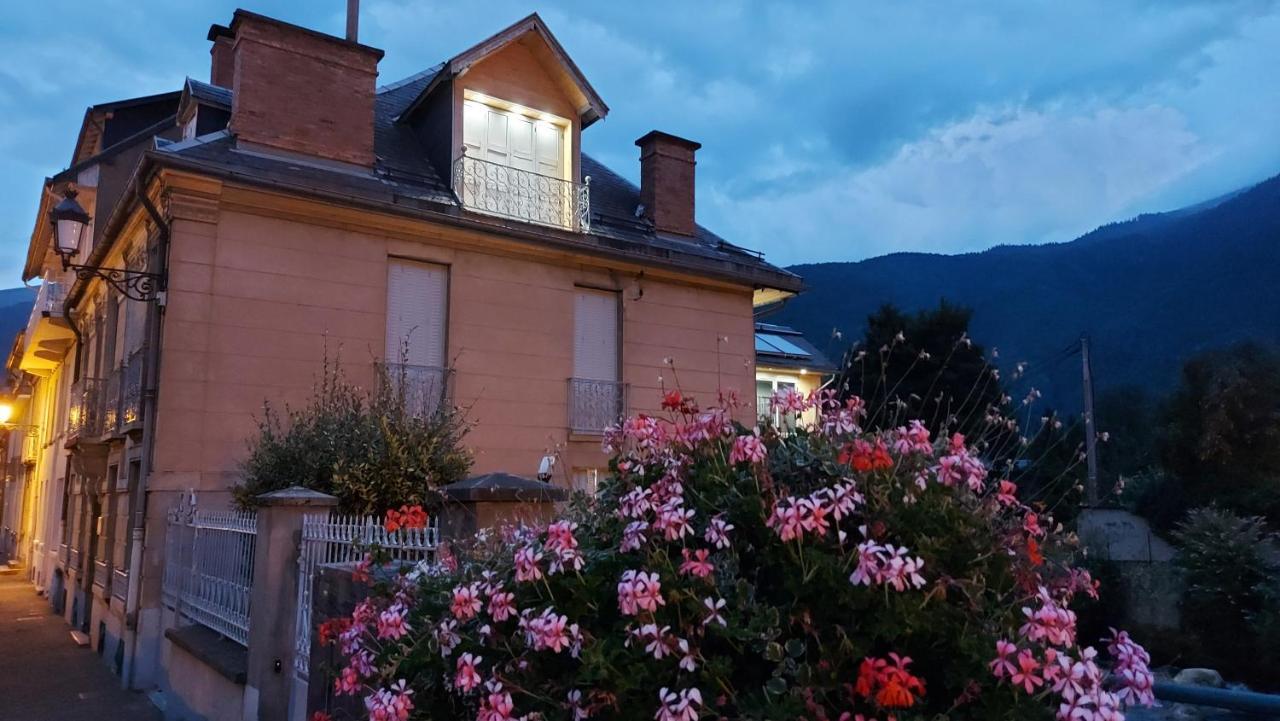 ホテル Le 41 Avenue Foch Bagnères-de-Luchon エクステリア 写真